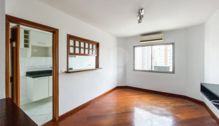 Apartamento à venda com 2 suítes em Indianópolis, São Paulo, SP