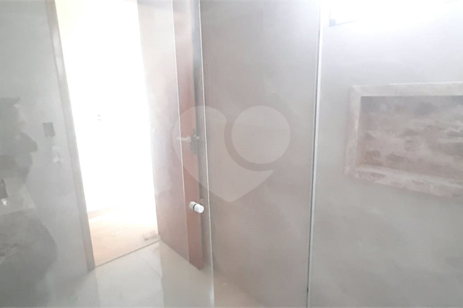 Sobrado à venda com 3 quartos, sendo 1 suíte, em Vila Mazzei, São Paulo, SP