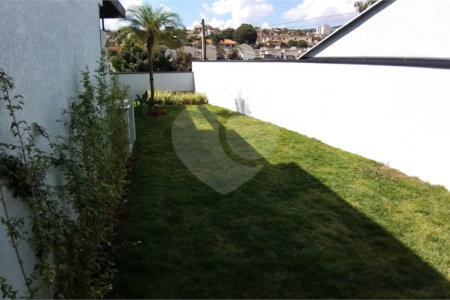 Casa à venda com 3 suítes em Jardim Paulista, Atibaia, SP