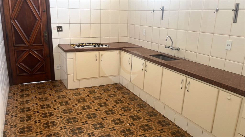 Casa à venda com 3 quartos, sendo 1 suíte, em Vila Progresso, Araraquara, SP