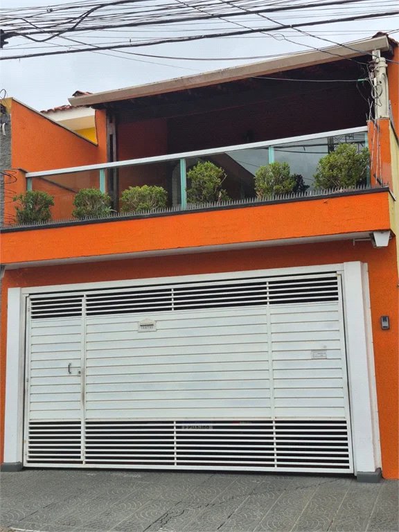 Sobrado à venda com 3 quartos, sendo 1 suíte, em Jardim Sarah, São Paulo, SP