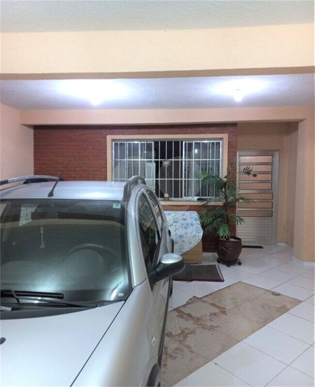 Sobrado à venda com 2 quartos em Jardim Santa Emília, São Paulo, SP