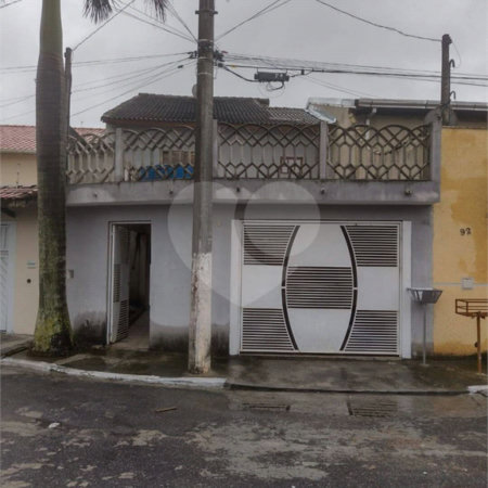 Casa à venda com 5 quartos, sendo 1 suíte, em Jardim Márcia, Suzano, SP
