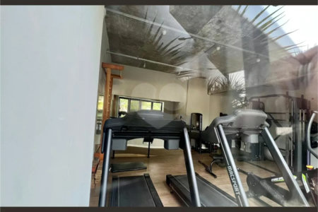 Apartamento à venda com 3 quartos, sendo 1 suíte, em Pinheiros, São Paulo, SP