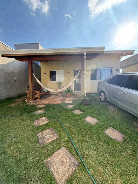 Casa à venda com 3 quartos, sendo 1 suíte, em Portão, Atibaia, SP