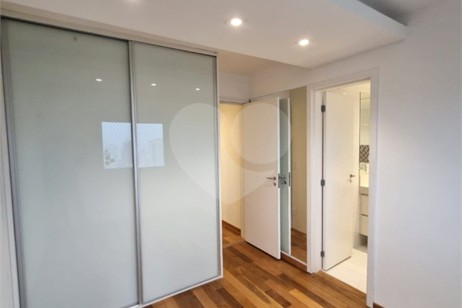 Apartamento à venda com 3 suítes em Santana, São Paulo, SP