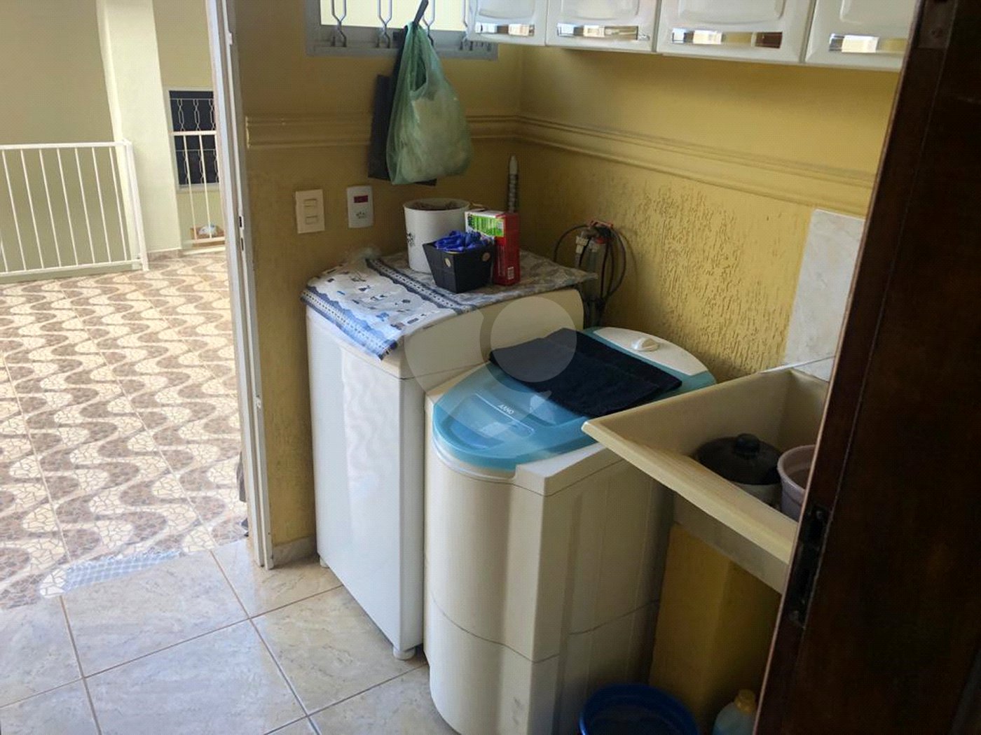 Casa à venda com 3 quartos, sendo 2 suítes,  em Jardim do Lago, Atibaia, SP