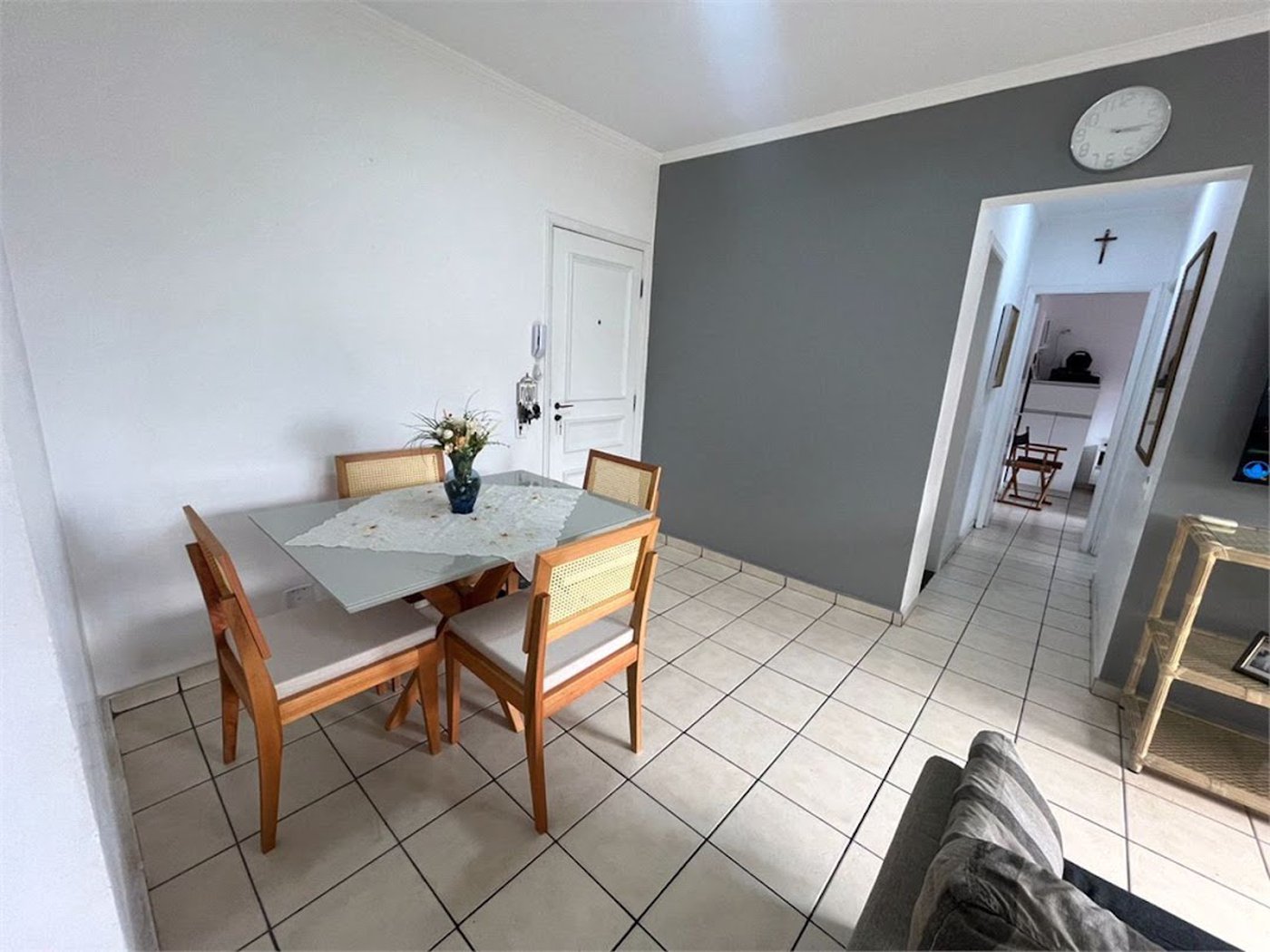 Apartamento com 2 dormitórios à venda, 64 m² por R$ 360.000,00 - Jardim Praiano - Guarujá/SP