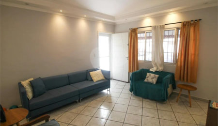 Casa à venda com 3 quartos, sendo 1 suíte,  em Vila Regente Feijó, São Paulo, SP