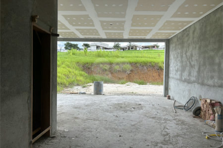 Casa à venda com 3 suítes no condomínio Residencial Jequitiba, Jacareí - SP