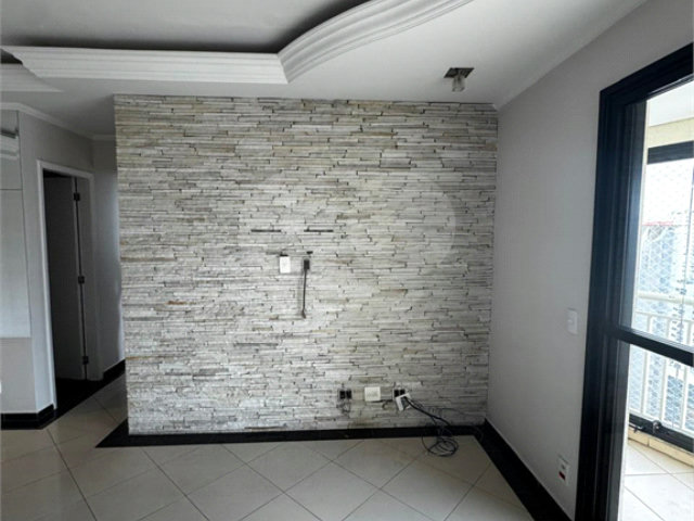 Apartamento à venda com 3 quartos, sendo 1 suíte,  em Vila Prudente, São Paulo, SP