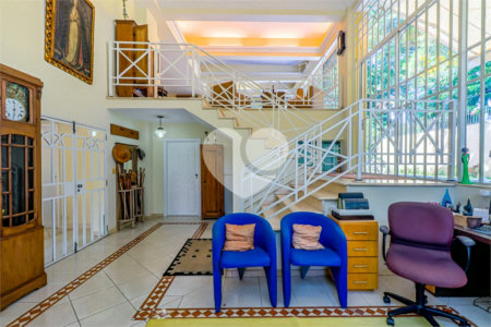 Casa de Vila à venda com 4 quartos, sendo 2 suítes,  em Butantã, São Paulo, SP