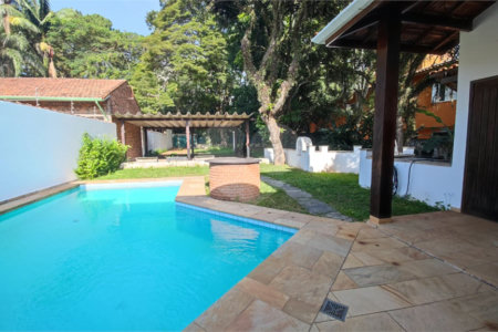 Terreno à venda com 1 suíte em Interlagos, São Paulo, SP