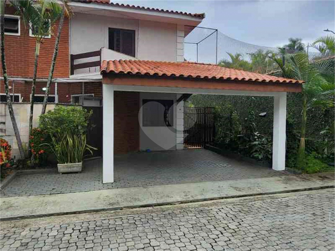 Casa à venda ou para alugar com 4 quartos, sendo 1 suíte,  em Tremembé, São Paulo, SP