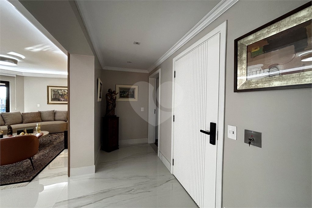 Apartamento à venda com 4 suítes em Santana, São Paulo, SP