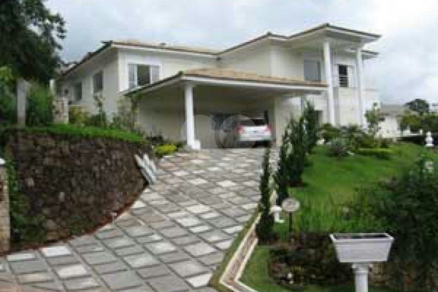 Casa à venda com 3 suítes em Serra da Cantareira, Mairiporã, SP