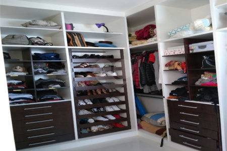 Casa à venda com 3 quartos, sendo 1 suíte, no condomínio Jd Portal de Itaici, Indaiatuba - SP