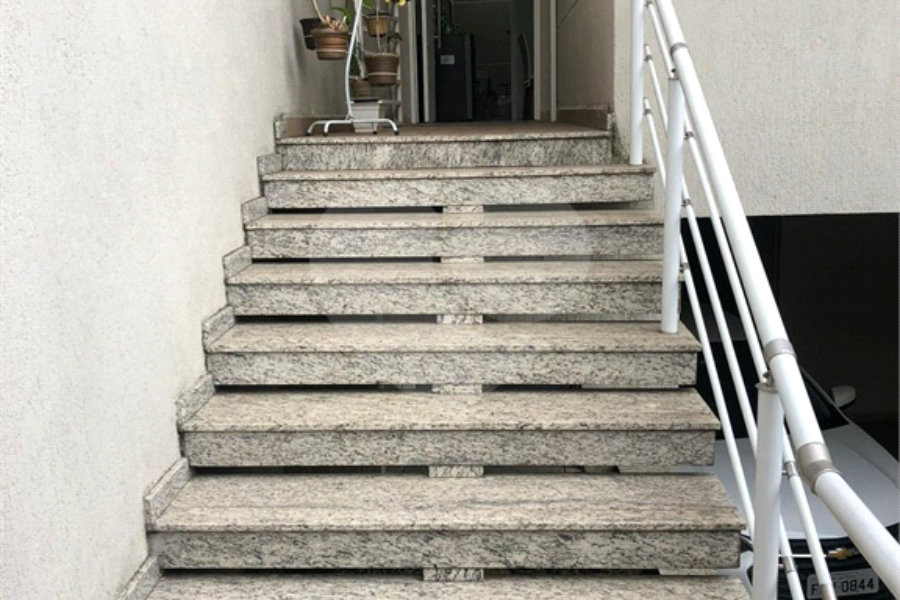 Sobrado à venda com 3 suítes em Santana, São Paulo, SP