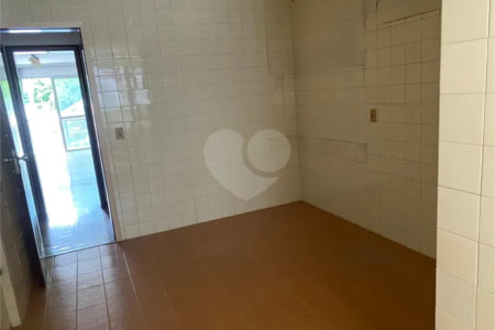 Cobertura à venda com 4 quartos, sendo 1 suíte, em Cosme Velho, Rio de Janeiro, RJ