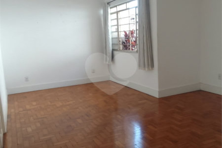 Casa à venda com 3 quartos, sendo 1 suíte, no Centro, Mogi das Cruzes, SP