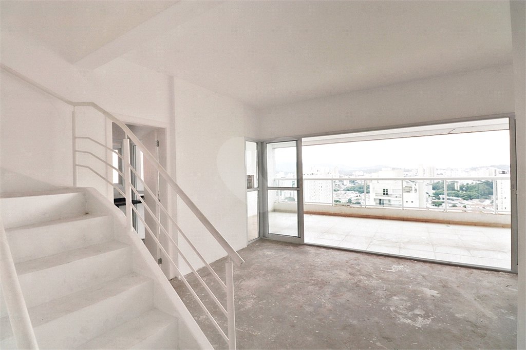 Apartamento à venda com 3 suítes em Santa Teresinha, São Paulo, SP