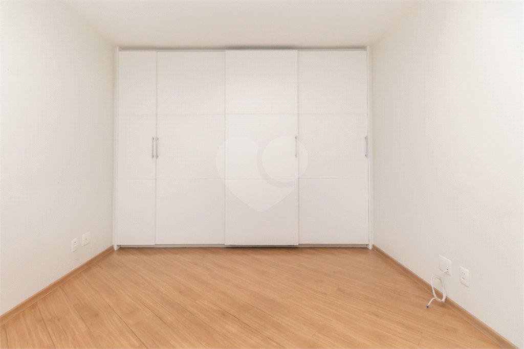 Apartamento à venda com 2 suítes em Campo Belo, São Paulo, SP