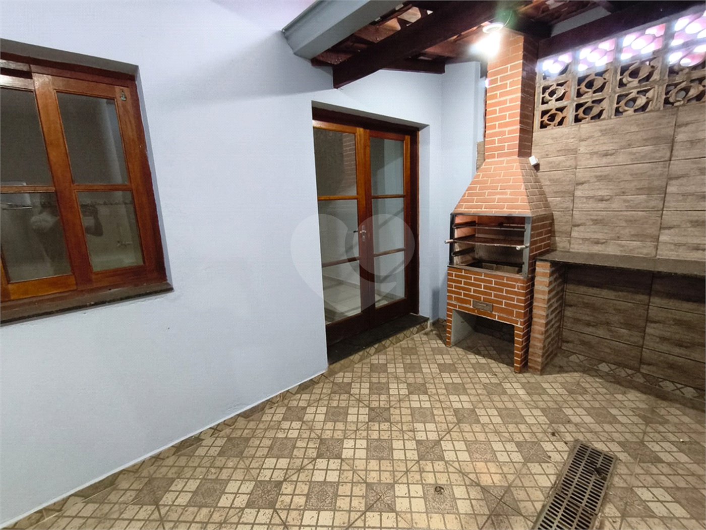 Casa à venda com 7 quartos, sendo 2 suítes,  no Centro, Itapetininga, SP