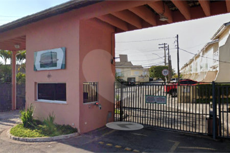 Casa à venda com 2 quartos no condomínio Jardim Europa, Mogi das Cruzes - SP