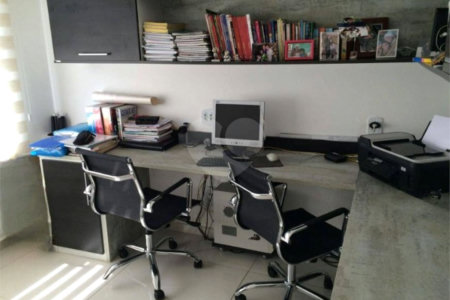 Casa à venda com 3 suítes no condomínio Residencial Jardim Paulista I, Vinhedo - SP