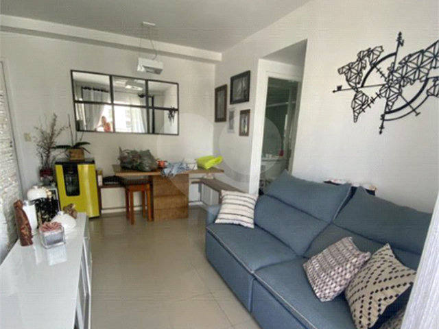 Apartamento à venda com 2 quartos em Santana, São Paulo, SP