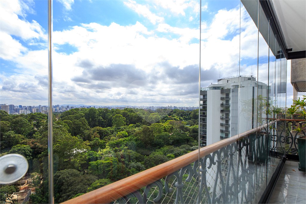 Cobertura à venda com 4 suítes em Alto da Boa Vista, São Paulo, SP