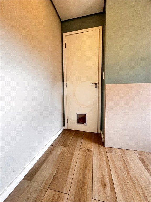 Apartamento à venda com 3 quartos, sendo 1 suíte,  em Jardim Oswaldo Cruz, São José dos Campos, SP