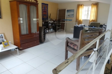 Sítio à venda com 4 quartos, sendo 3 suítes, em Caxito, Maricá, RJ