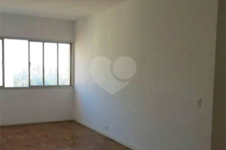 Apartamento à venda com 3 quartos, sendo 1 suíte, em Jardim Paulista, São Paulo, SP