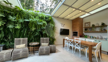 Casa à venda com 3 suítes no condomínio Domus, São Paulo - SP
