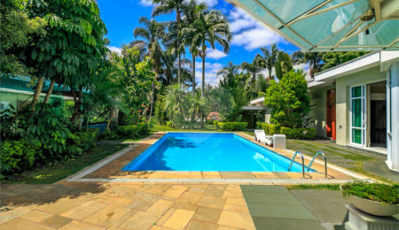 Casa Térrea à venda com 4 suítes em Jardim Marajoara, São Paulo, SP