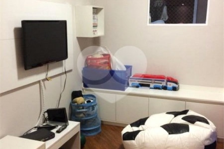 Apartamento à venda com 4 quartos, sendo 2 suítes, em Cerqueira César, São Paulo, SP