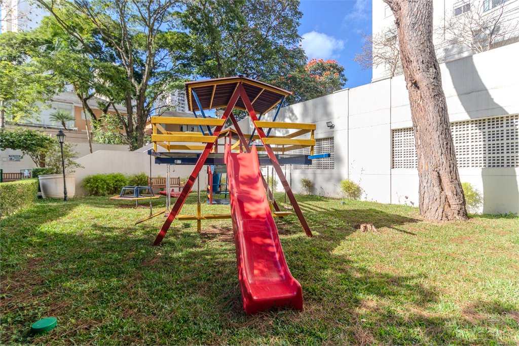 Apartamento à venda com 4 quartos, sendo 2 suítes, em Jardim Marajoara, São Paulo, SP