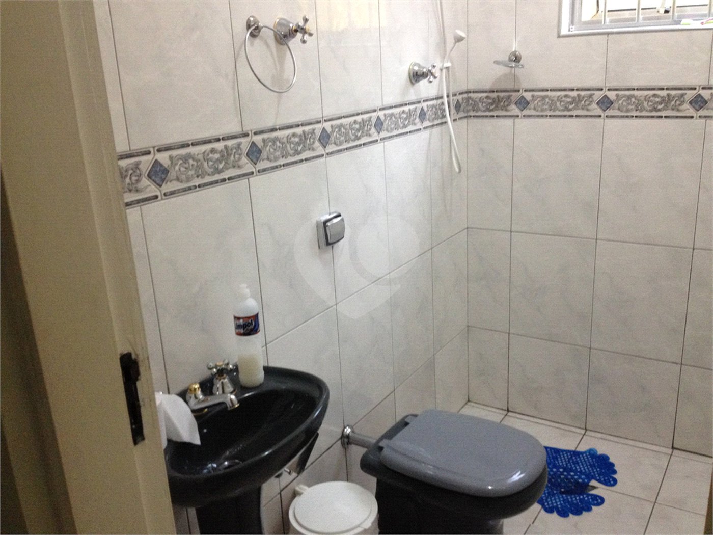 Sobrado à venda com 3 quartos, sendo 1 suíte, em Jardim Santa Clara, Guarulhos, SP