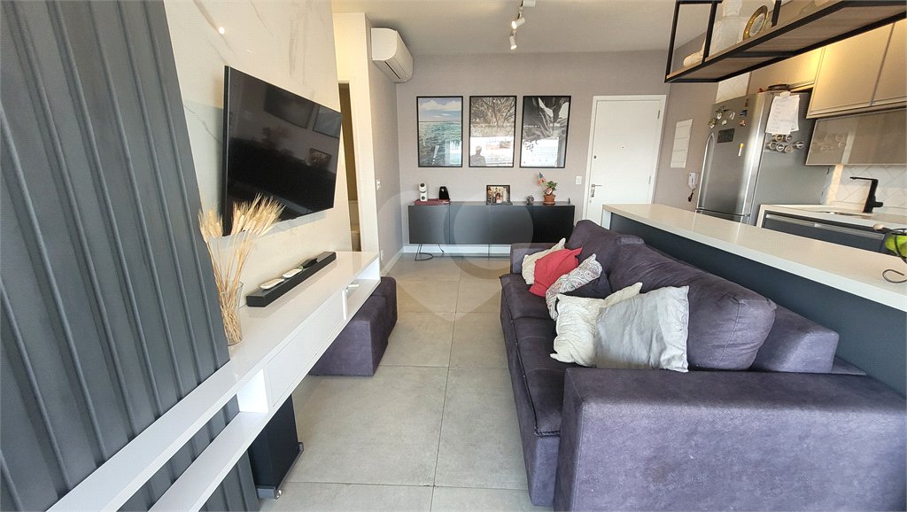 Apartamento à venda com 3 quartos, sendo 1 suíte, em Vila Leopoldina, São Paulo, SP