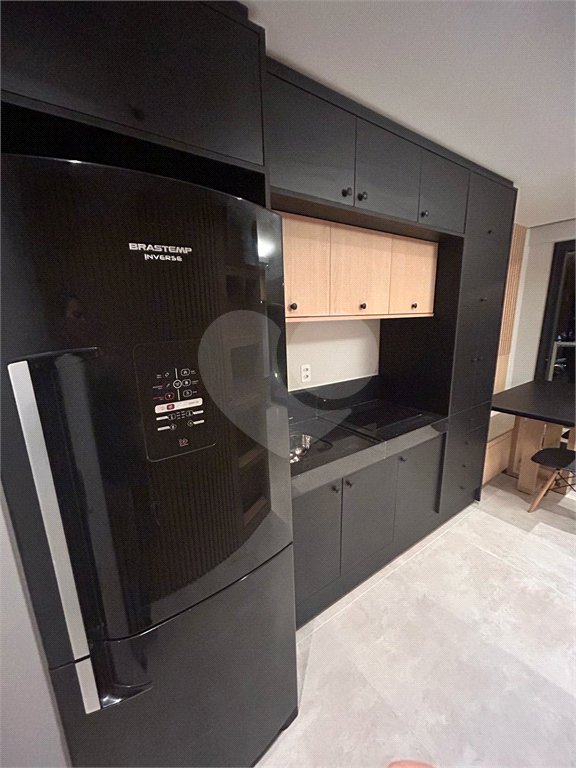 Apartamento à venda ou para alugar com 1 suíte em Pinheiros, São Paulo, SP