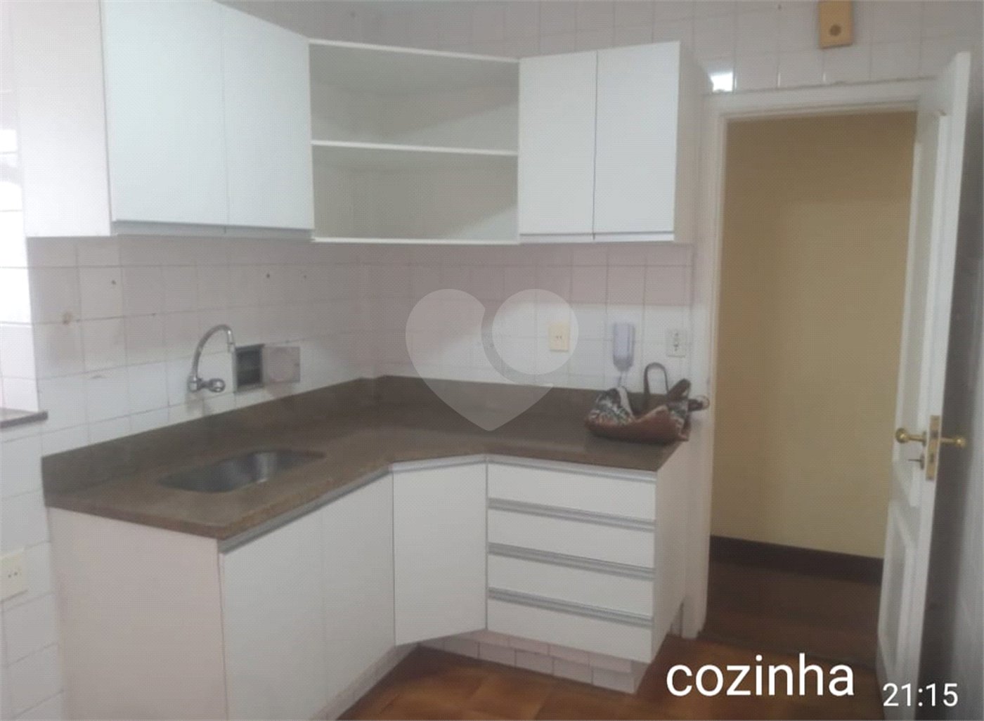 Apartamento à venda com 3 quartos em Parque Tamandaré, Campos dos Goytacazes, RJ