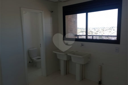 Apartamento à venda com 3 quartos, sendo 2 suítes, no Centro, Itapetininga, SP