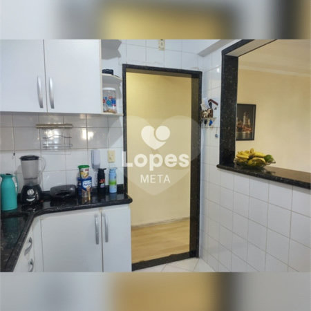 Casa à venda com 3 quartos, sendo 1 suíte, em Jardim das Indústrias, São José dos Campos, SP