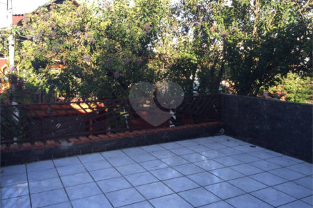Casa à venda com 6 quartos, sendo 3 suítes, em Parque Jabaquara, São Paulo, SP