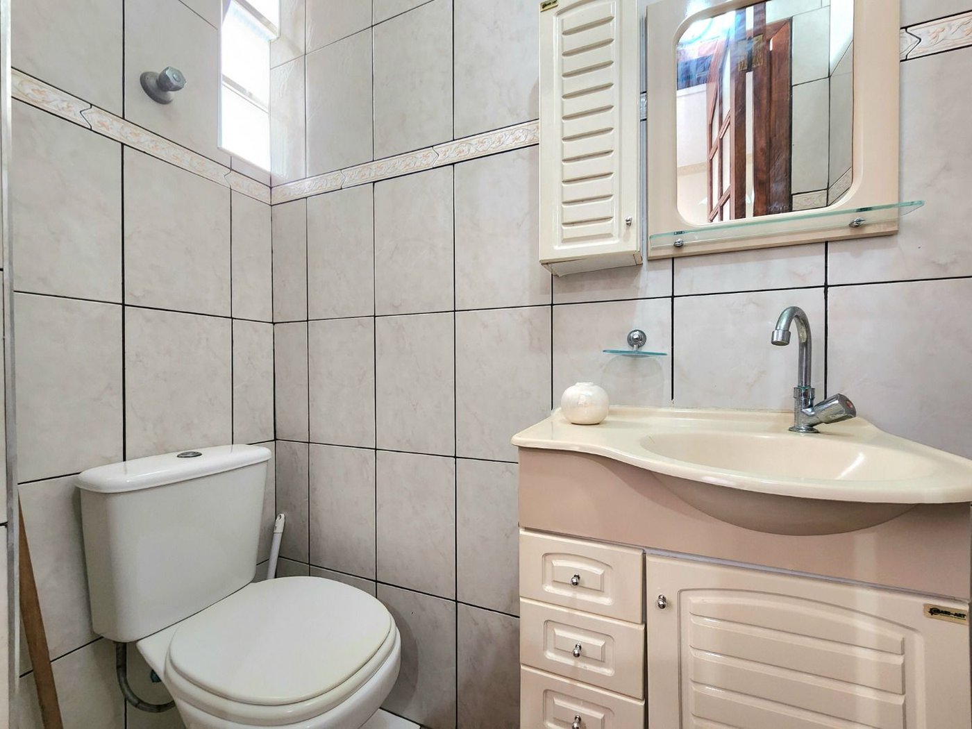Apartamento próximo da praia com 2 dormitórios à venda, 85 m² por R$ 449.000 - Gonzaga - Santos/SP
