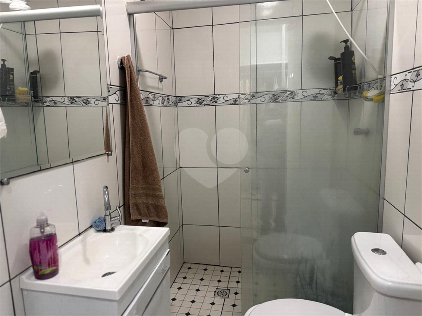Sobrado à venda com 3 quartos, sendo 1 suíte,  no Centro, Itapetininga, SP