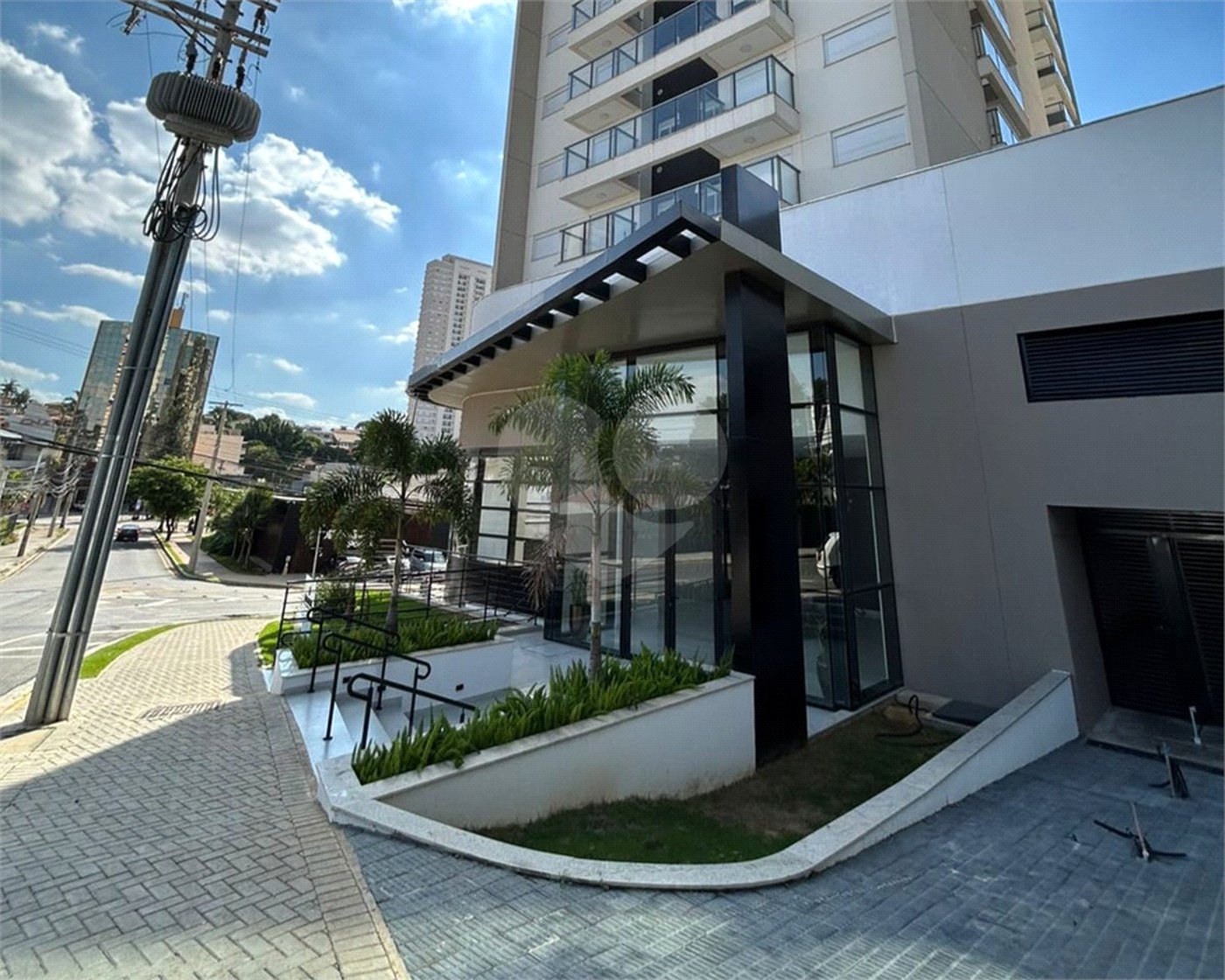 Apartamento à venda ou para alugar com 1 suíte em Jardim Portal da Colina, Sorocaba, SP