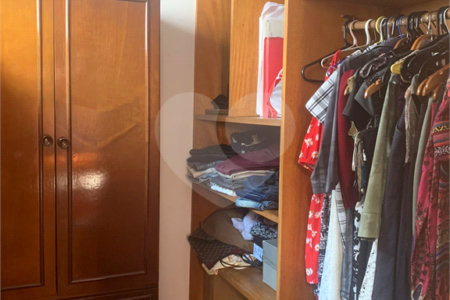 Casa à venda com 3 quartos, sendo 1 suíte,  em Vila Nair, São Paulo, SP
