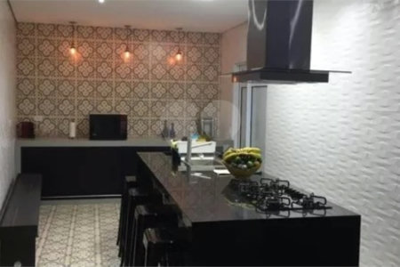 Casa à venda com 3 quartos em Jardim Maracá, São Paulo, SP